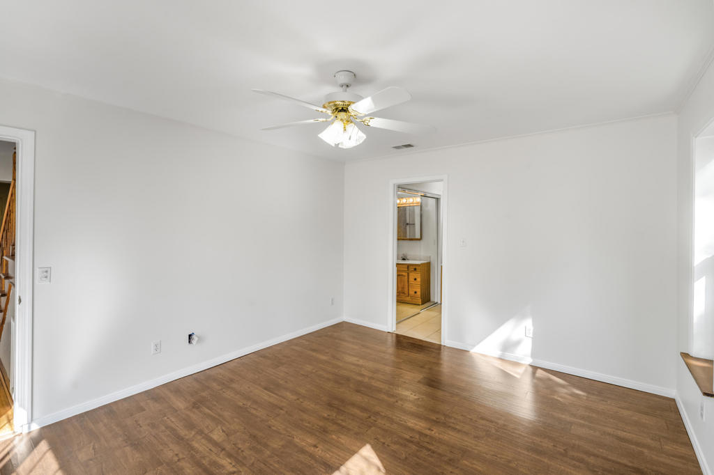 1018 Feather Mountain Drive Property Photo 21