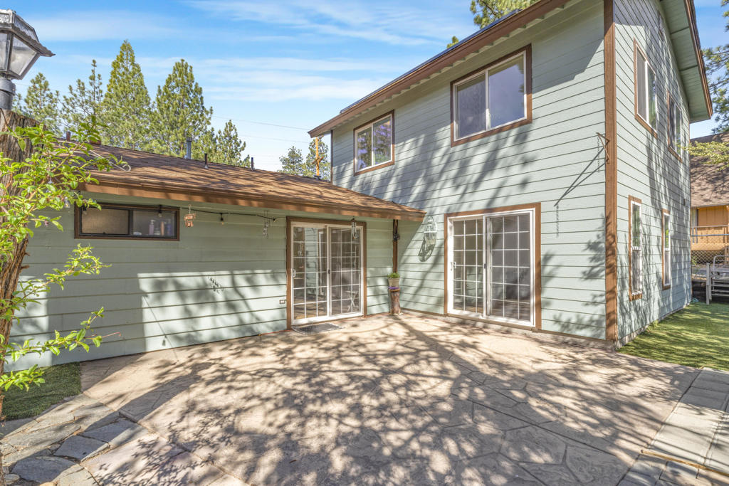 1018 Feather Mountain Drive Property Photo 24
