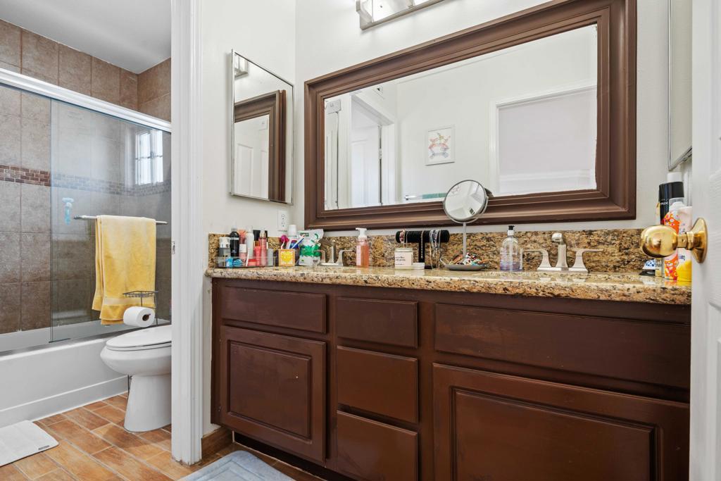 26089 Salinger Lane Property Photo 26