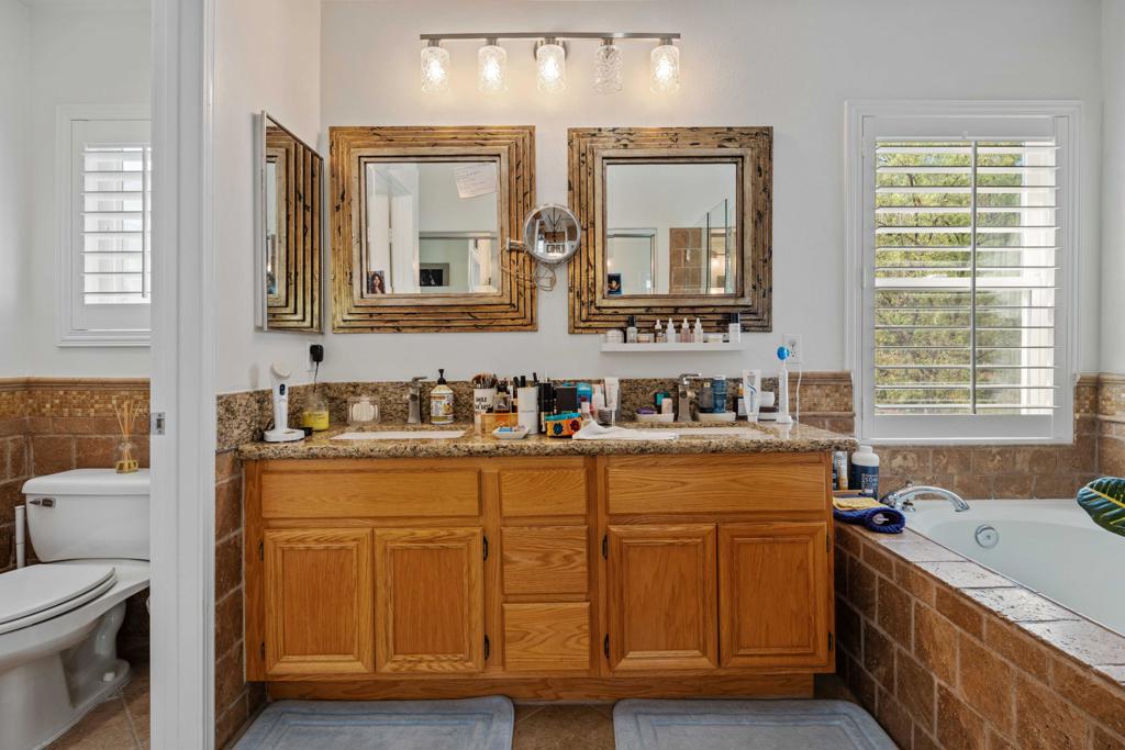 26089 Salinger Lane Property Photo 27