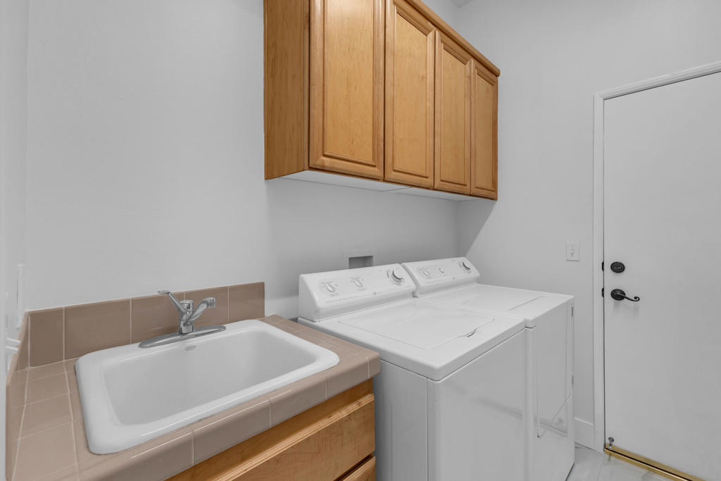 44397 Mesquite Drive Property Photo 25