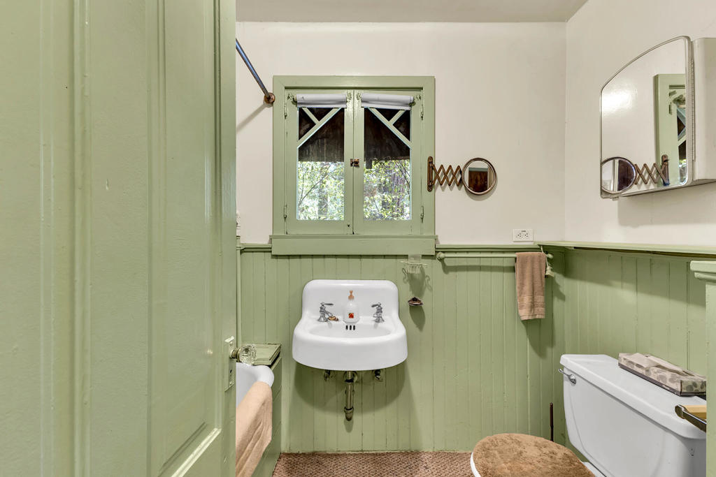 54685 Marian View Drive Property Photo 16