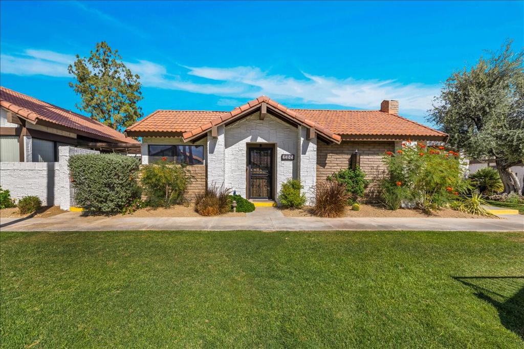2389 E Miramonte Circle B
