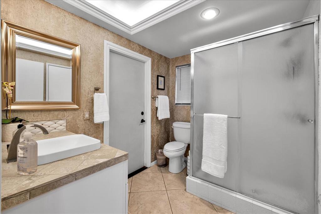 2389 E Miramonte Circle B Property Photo 21