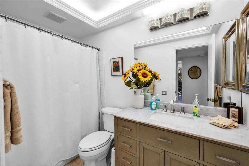 2389 E Miramonte Circle B Property Photo 23