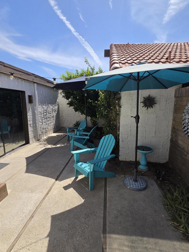 2389 E Miramonte Circle B Property Photo 29