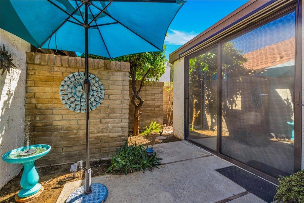 2389 E Miramonte Circle B Property Photo 30