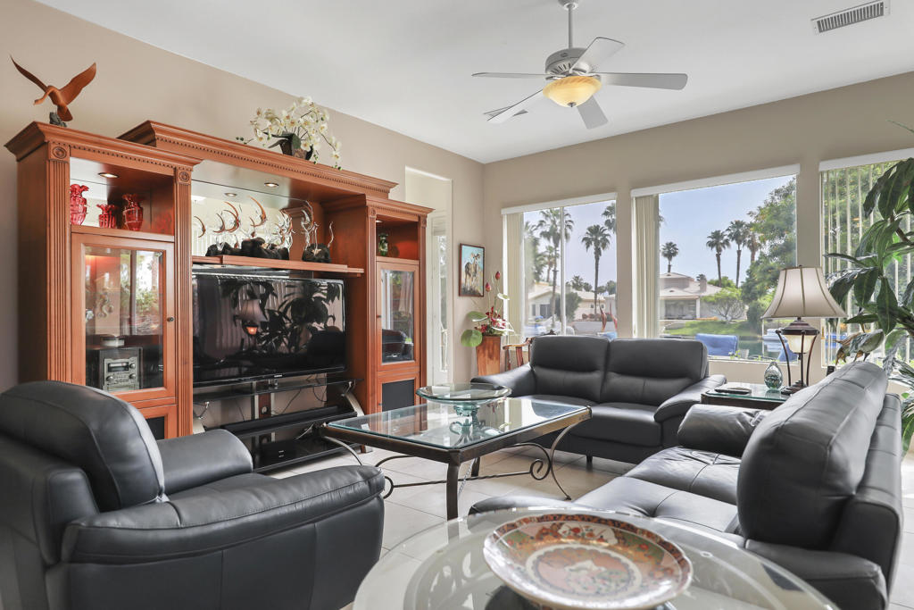 47760 Via Montana Property Photo 18