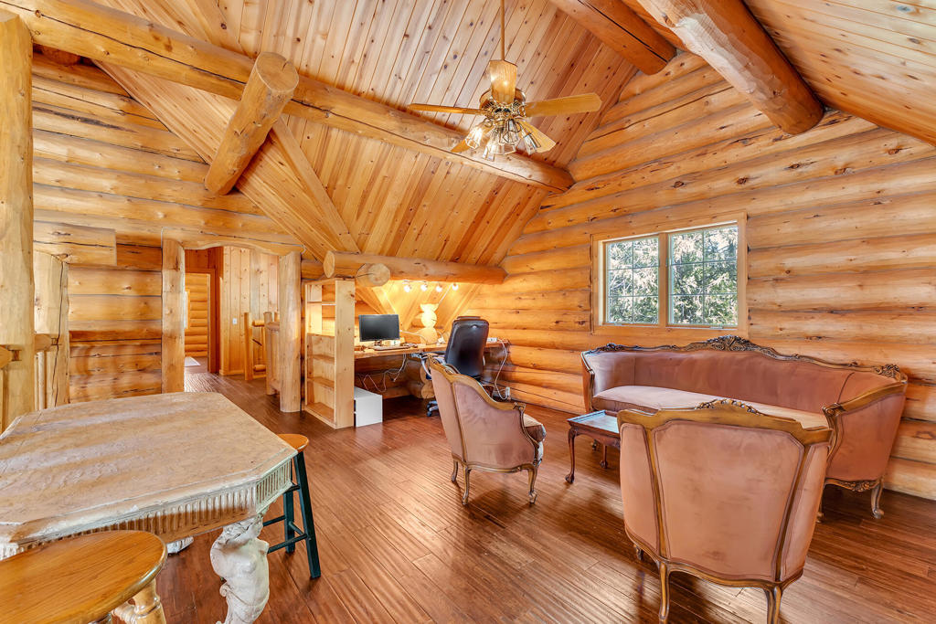 52381 Laurel Trail Property Photo 30