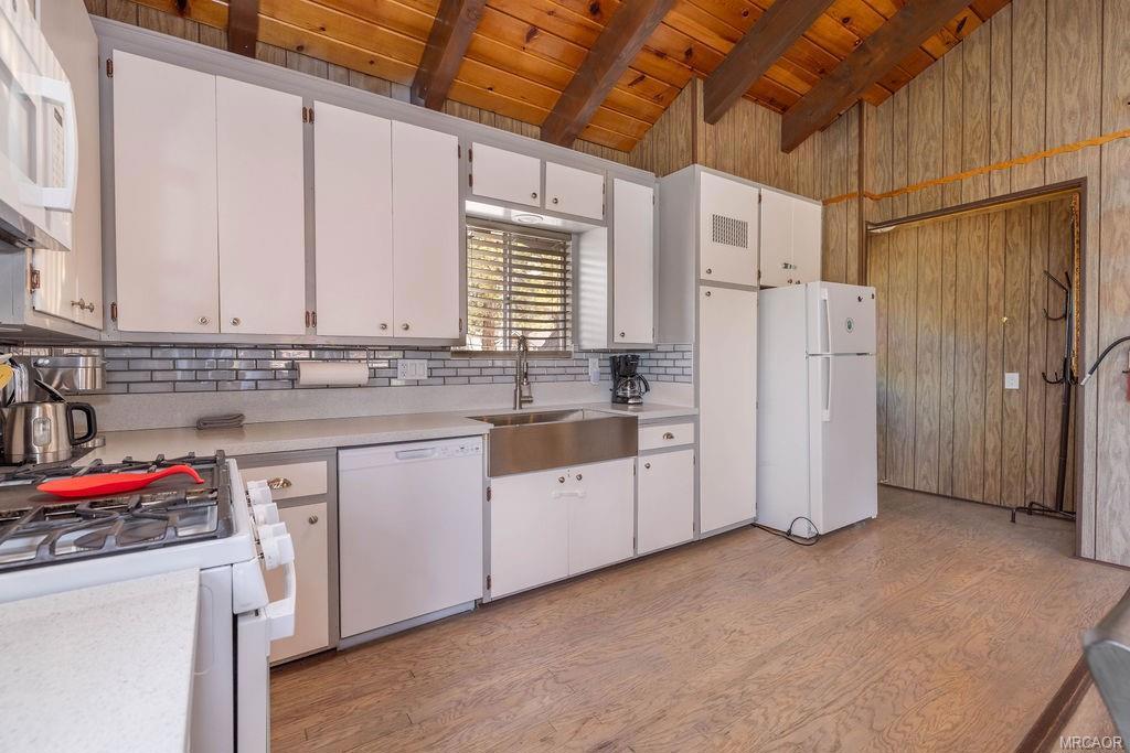 40348 Cliff Lane Property Photo 12