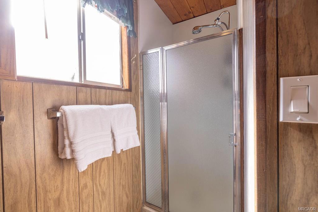 40348 Cliff Lane Property Photo 18