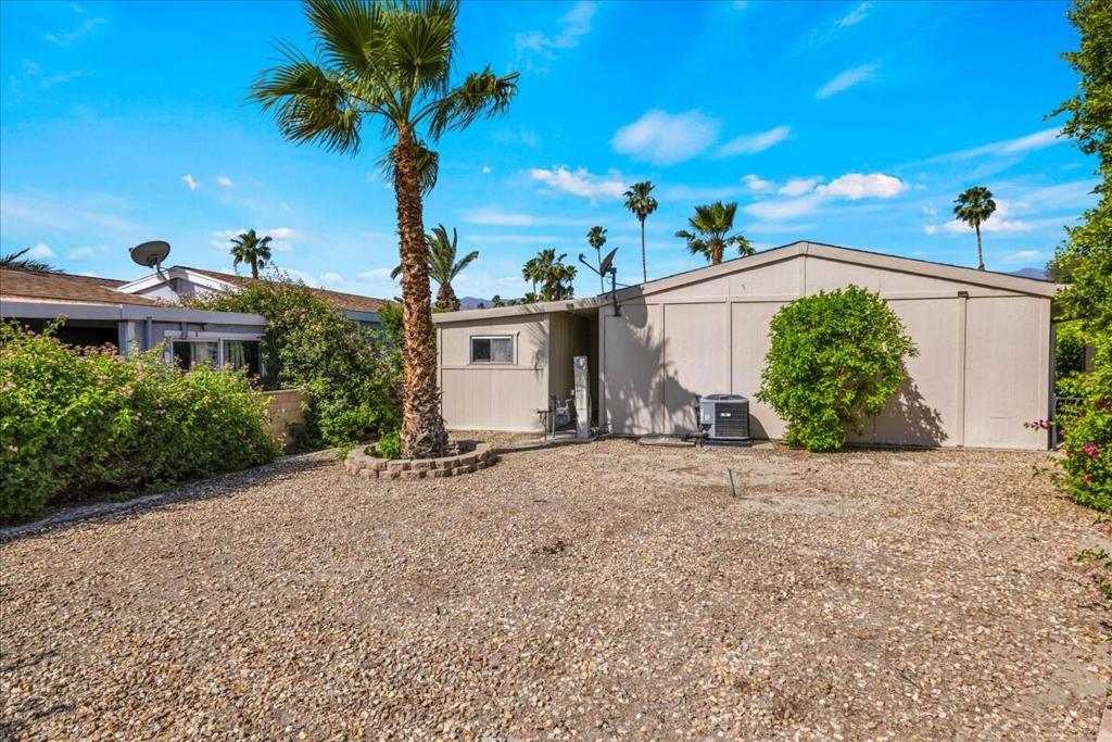 73450 Country Club Drive 18 Property Photo 33
