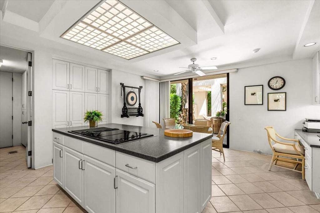 77181 Calle Flora Property Photo 16