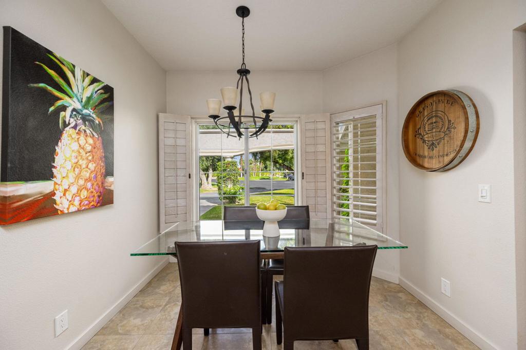 618 Vista Lago Circle N Property Photo 13
