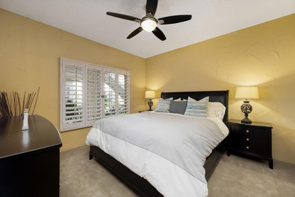 618 Vista Lago Circle N Property Photo 24