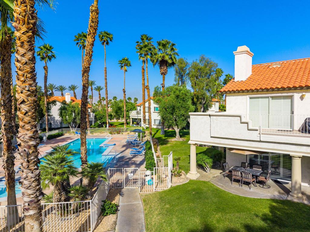 618 Vista Lago Circle N Property Photo 38
