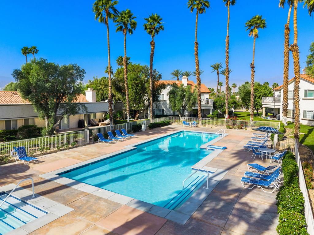 618 Vista Lago Circle N Property Photo 40