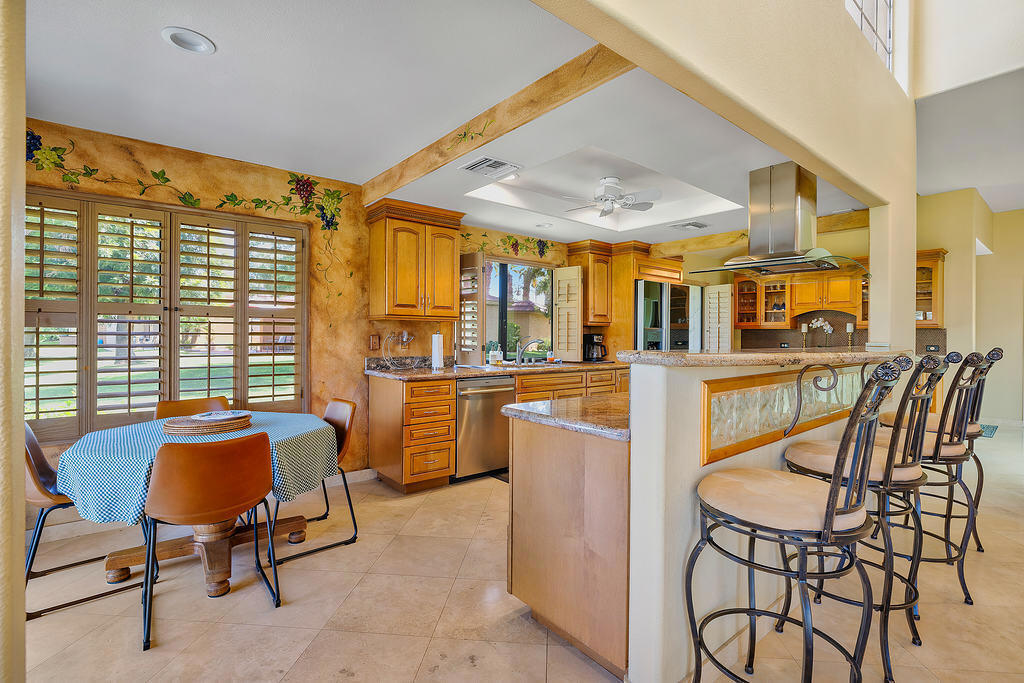 68882 Calle Mula Property Photo 4