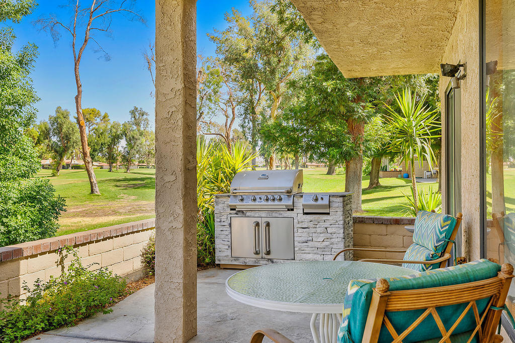 68882 Calle Mula Property Photo 17