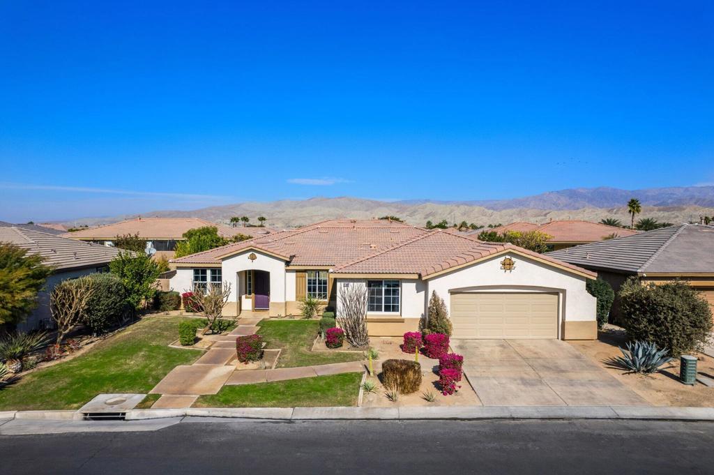 82902 Generations Drive Property Photo 2