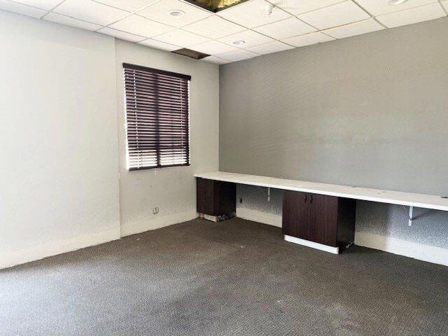 72855 Fred Waring Drive C11-13 Property Photo 6