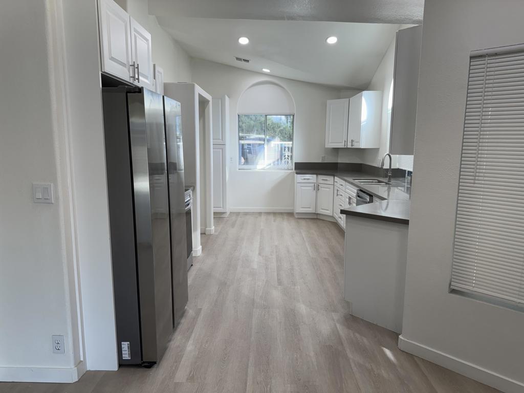 35453 Canteen Property Photo 19