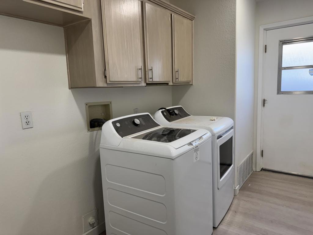 35453 Canteen Property Photo 26
