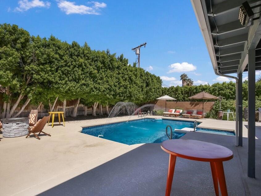1962 E Baristo Road Property Photo 4