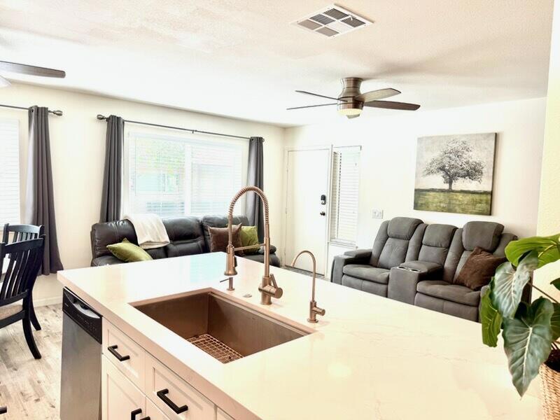 72619 Thrush Road 2 Property Photo 6