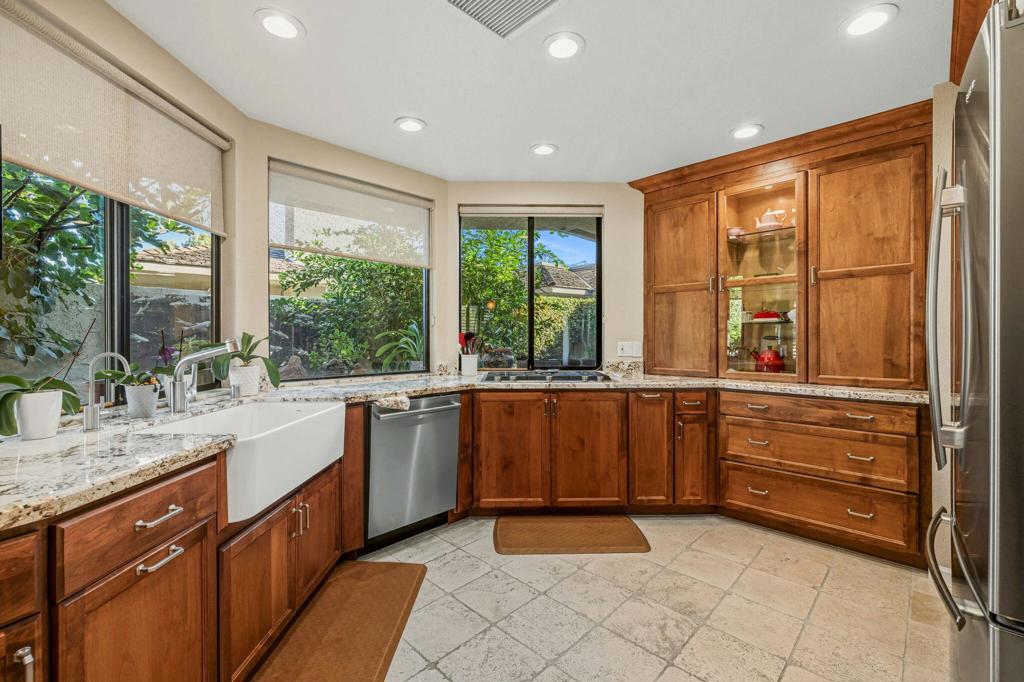 10 Whittier Court Property Photo 20