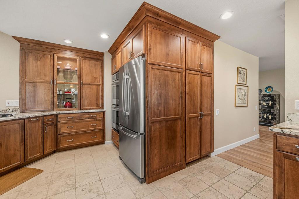 10 Whittier Court Property Photo 21