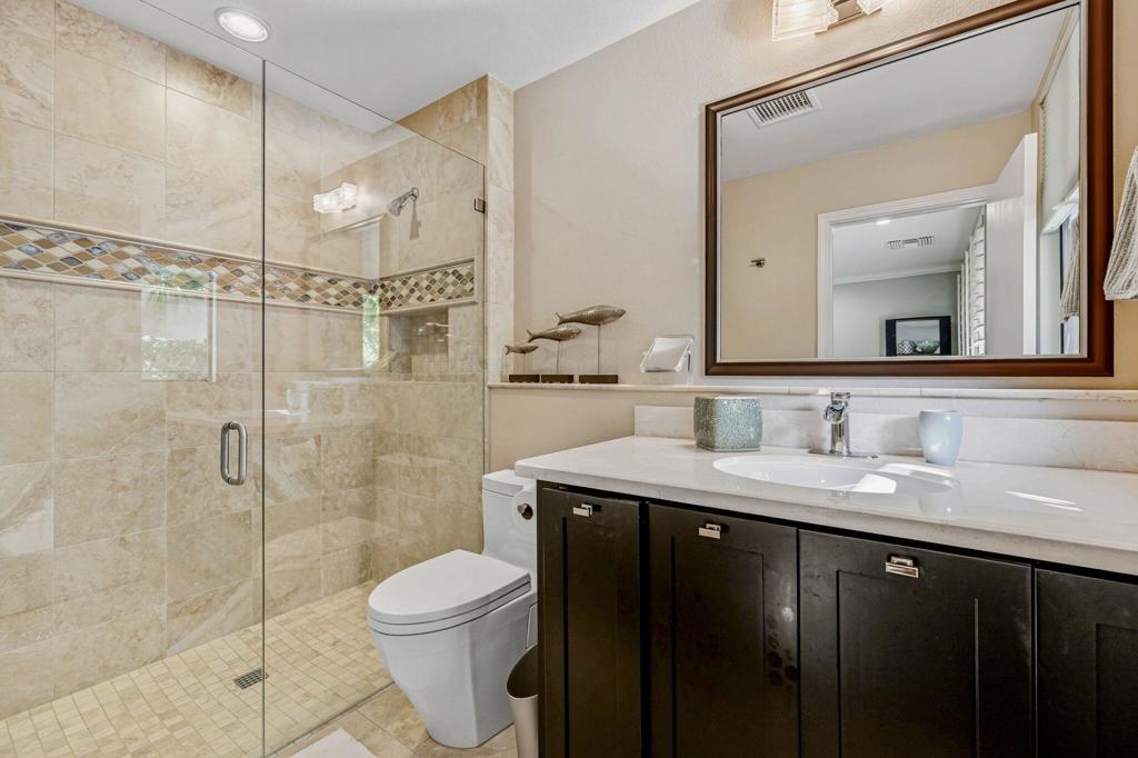 10 Whittier Court Property Photo 36