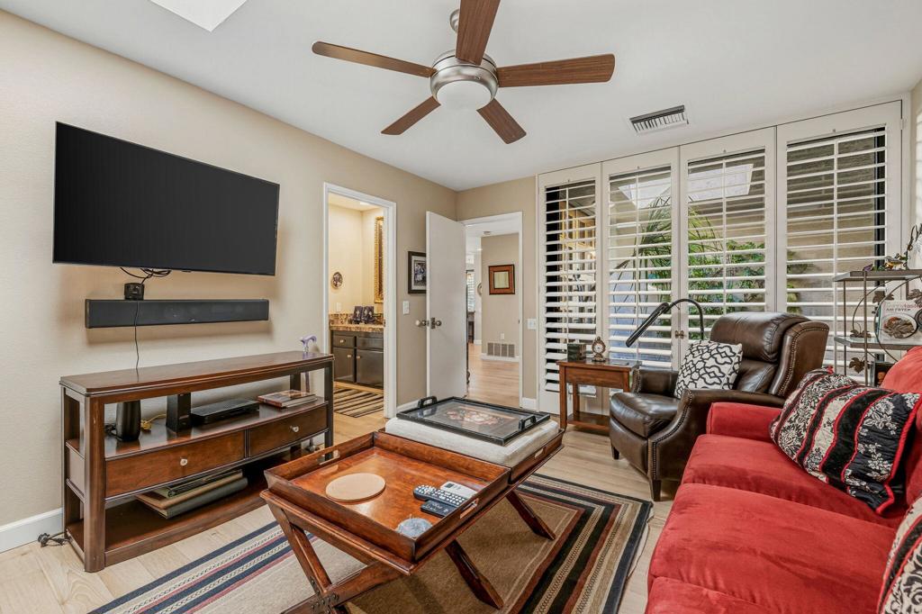 10 Whittier Court Property Photo 37