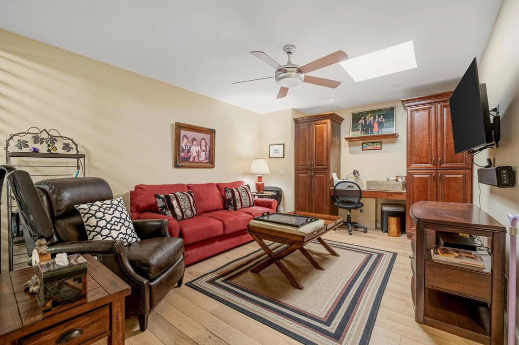 10 Whittier Court Property Photo 38