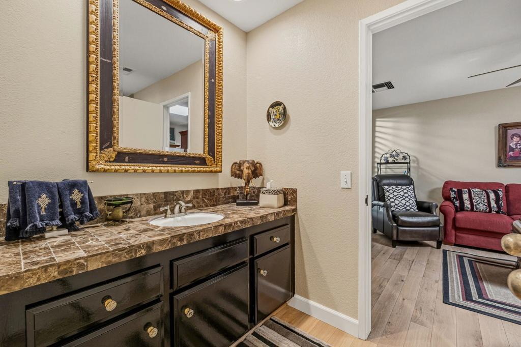 10 Whittier Court Property Photo 40