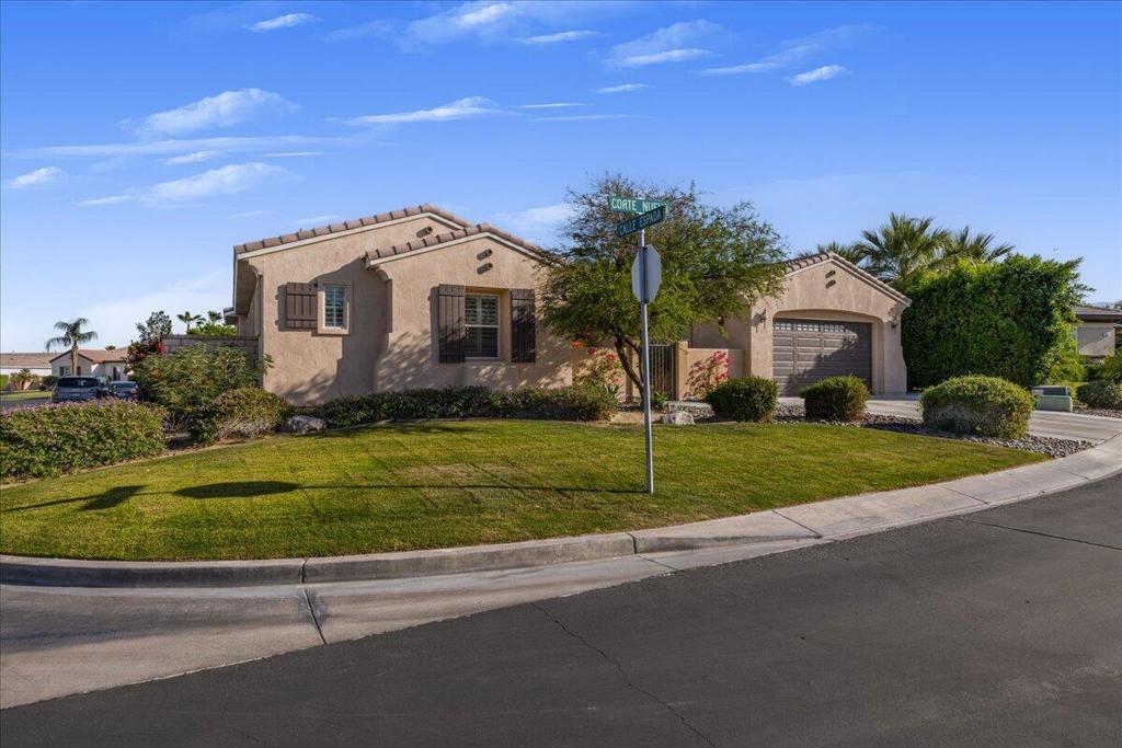79725 Corte Nuevo Property Photo 4