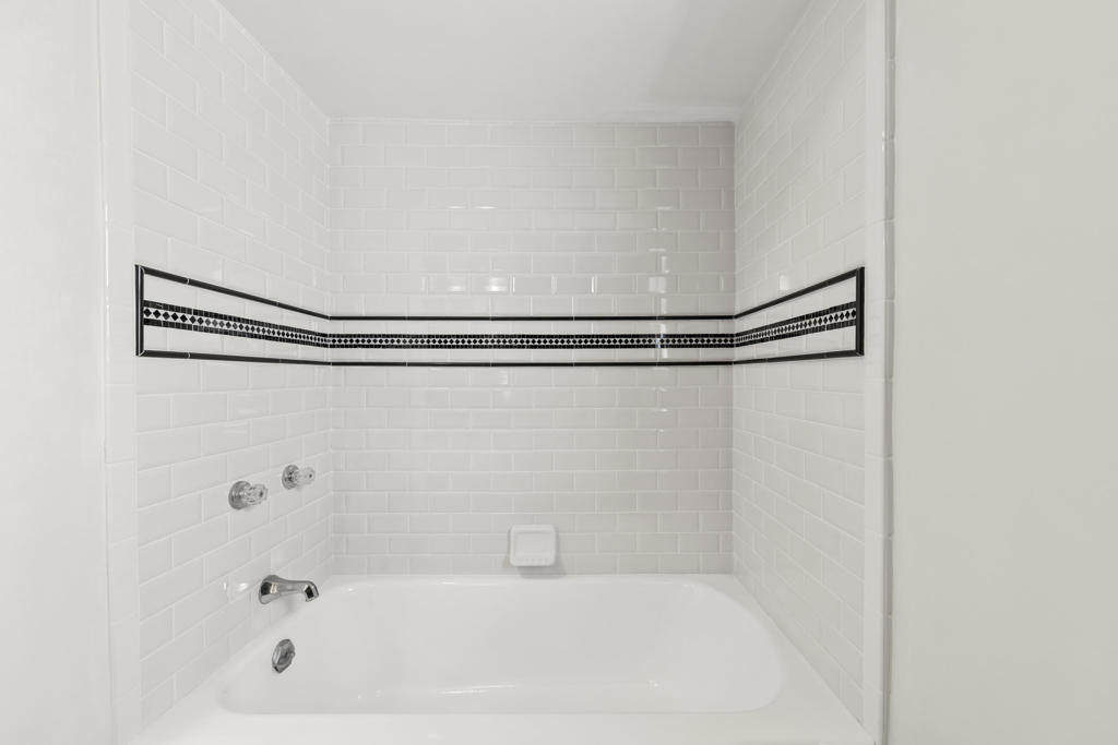 1444 N Rodeo Road Property Photo 14