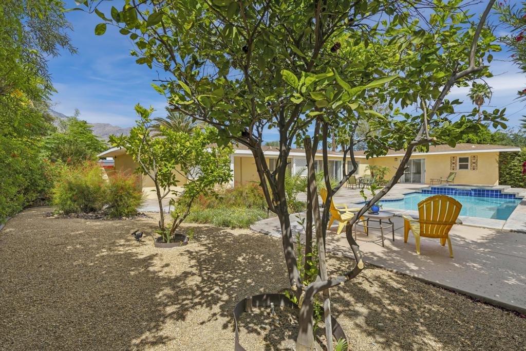 1444 N Rodeo Road Property Photo 18