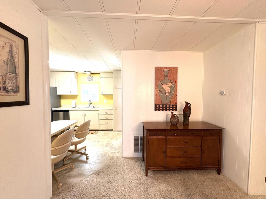 39049 Desert Greens Drive E Property Photo 8
