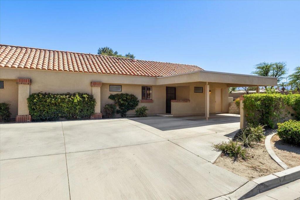 77009 Preston Trail Property Photo