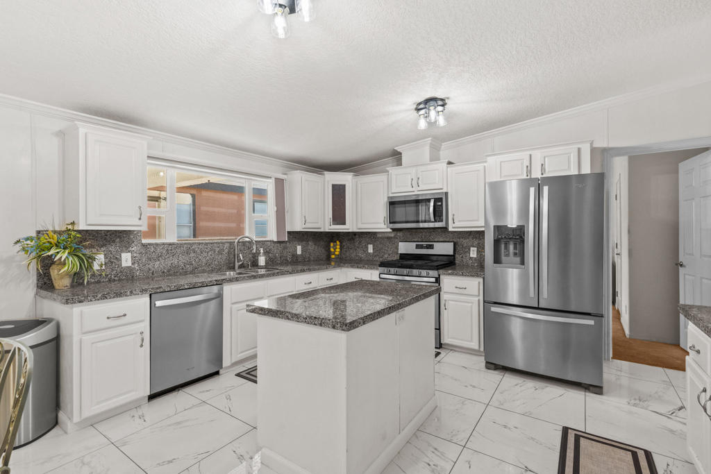 35461 Mexico Way Property Photo 1