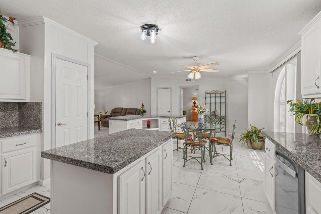 35461 Mexico Way Property Photo 12
