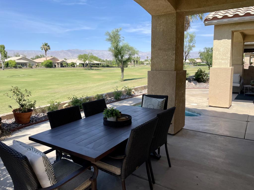 80372 Pebble Beach Drive Property Photo 6