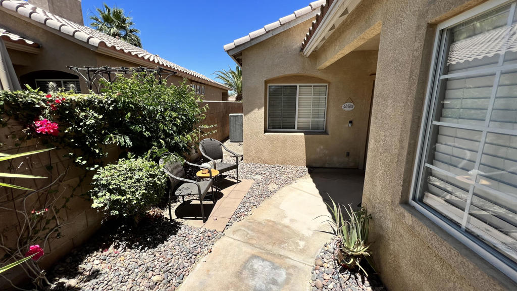 80372 Pebble Beach Drive Property Photo 10