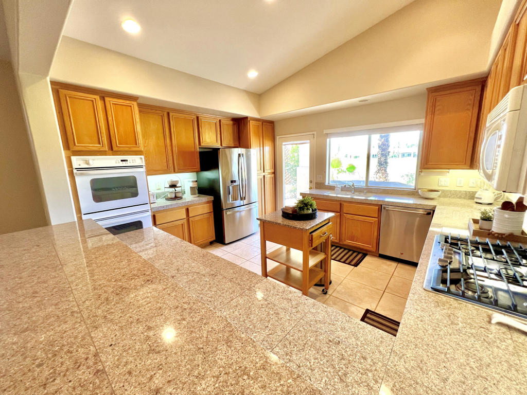 80372 Pebble Beach Drive Property Photo 14