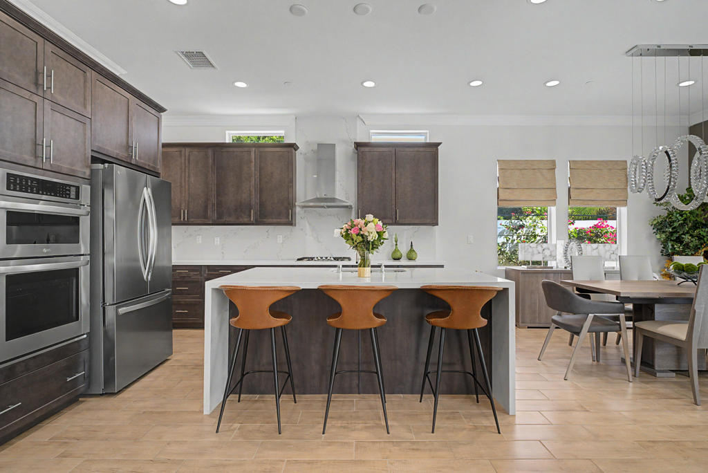 49794 Solstice Place Property Photo 7