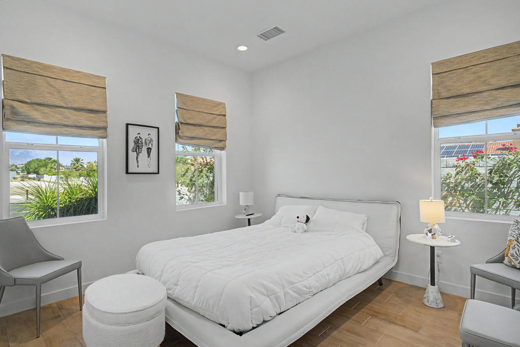 49794 Solstice Place Property Photo 18