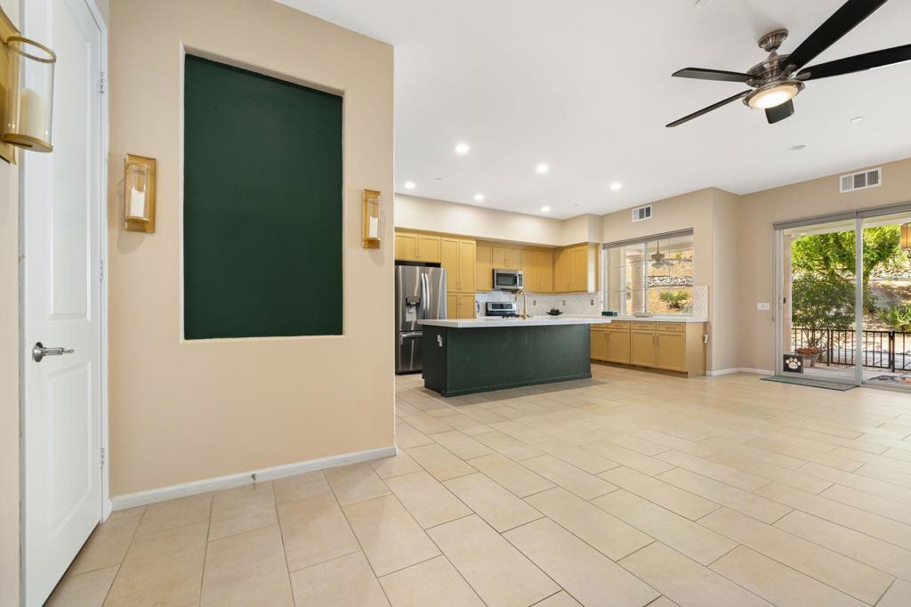 2203 Via Calderia 2203 Property Photo 3