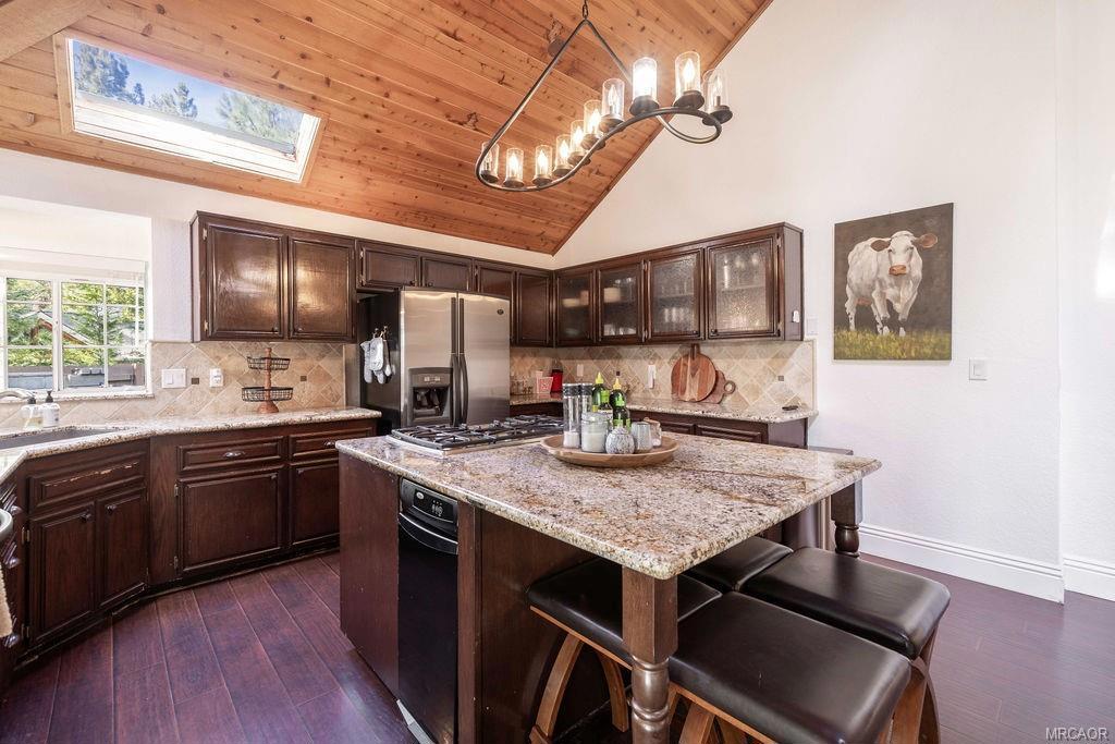 540 Killington Way Property Photo 10