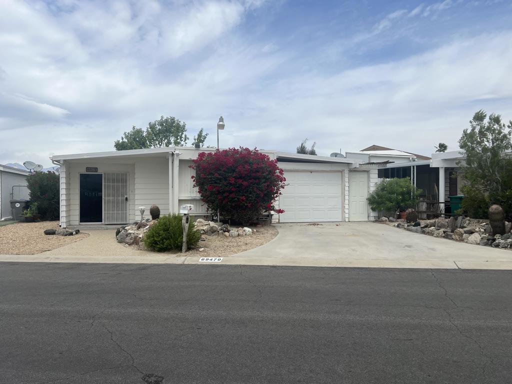 69470 Midpark Drive Property Photo 1